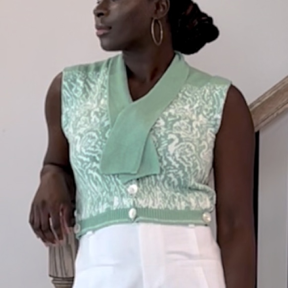 Vintage Cullilane Cropped Sleeveless Sweater Cardigan